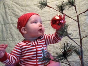 christmas elf & the charlie brown tree